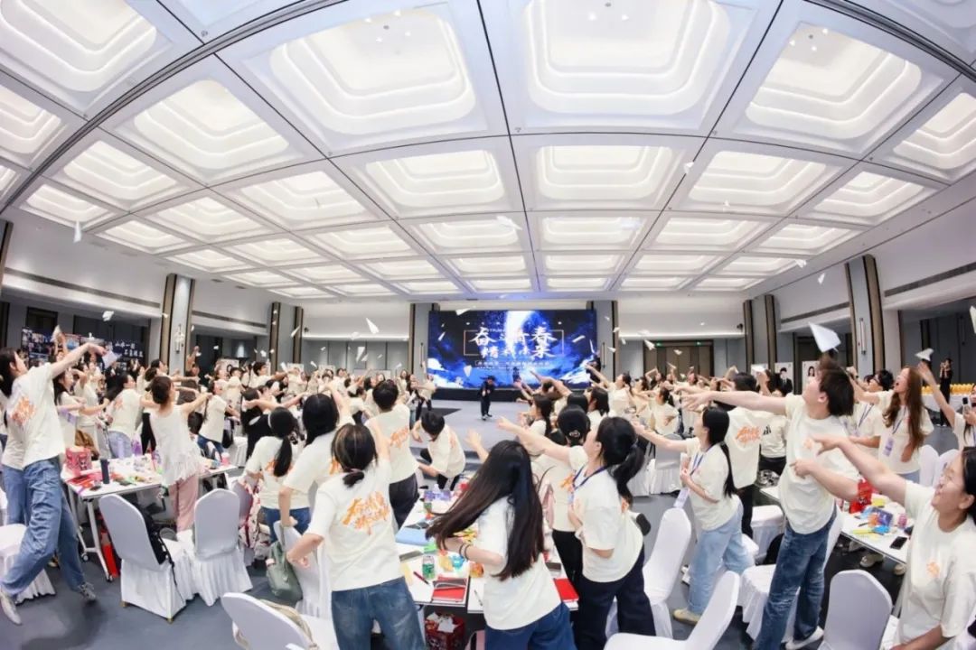 1757311286223355.jpg 640.jpg